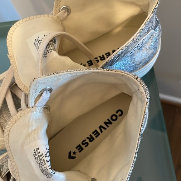 Converse high top platform shoe - Picture 3 of 10